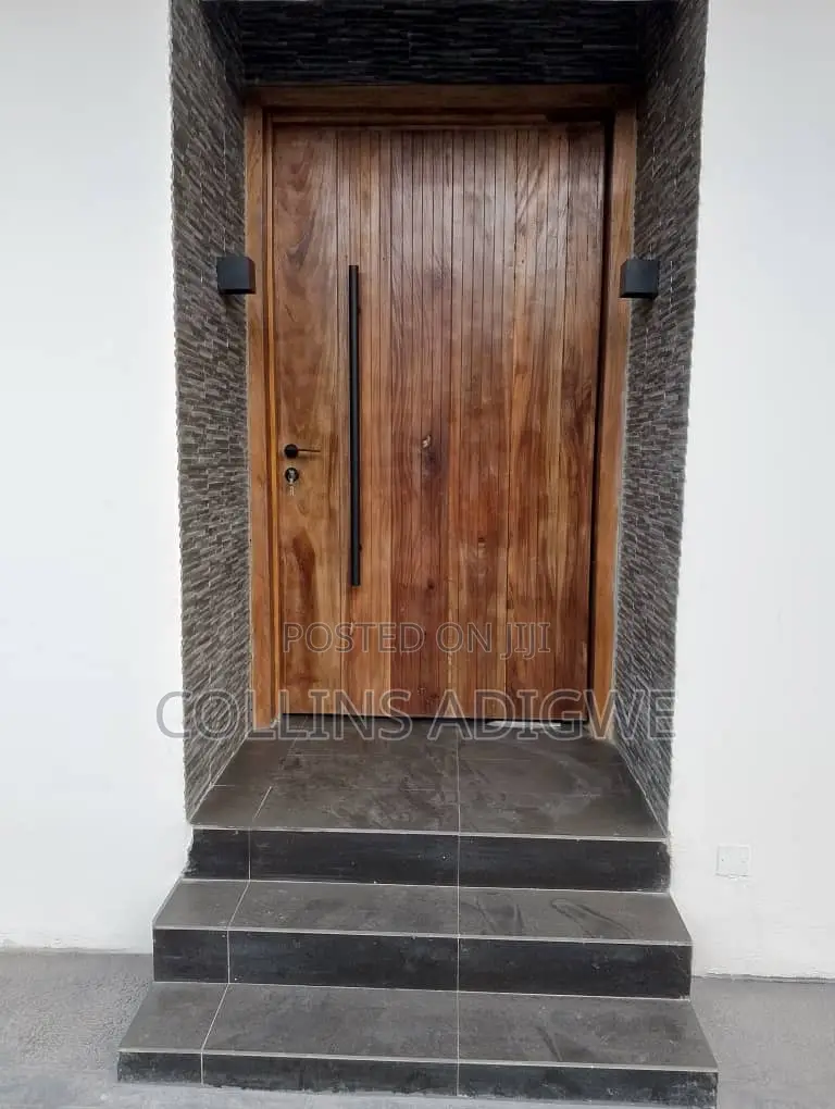 5bdrm Duplex in Agungi/Osapa for sale