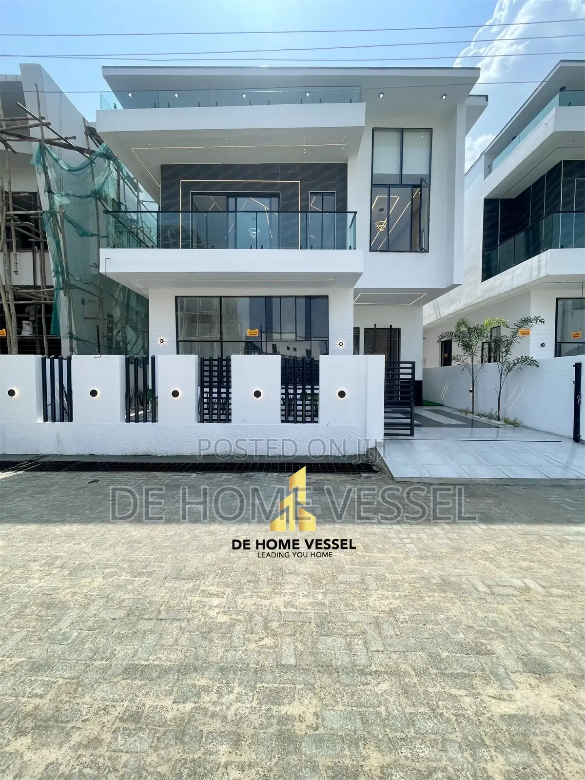 4bdrm Duplex in Ajah for sale
