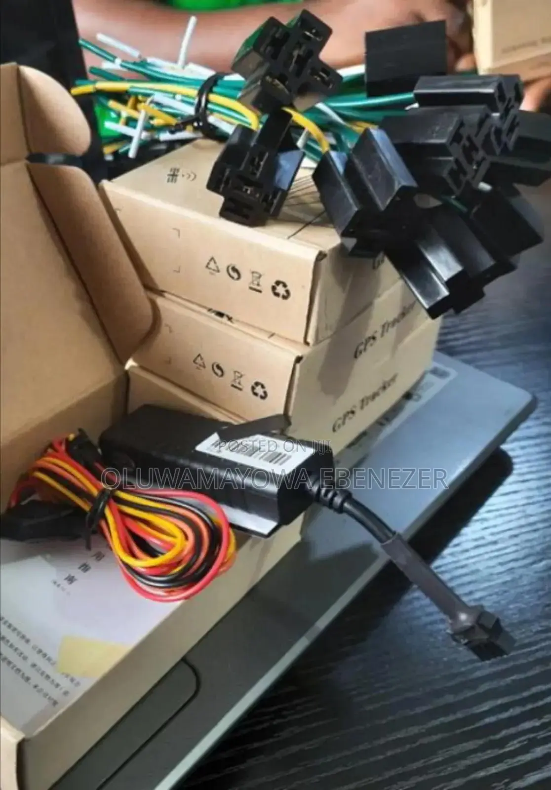 Car Tracker Installer/ Car Tracking