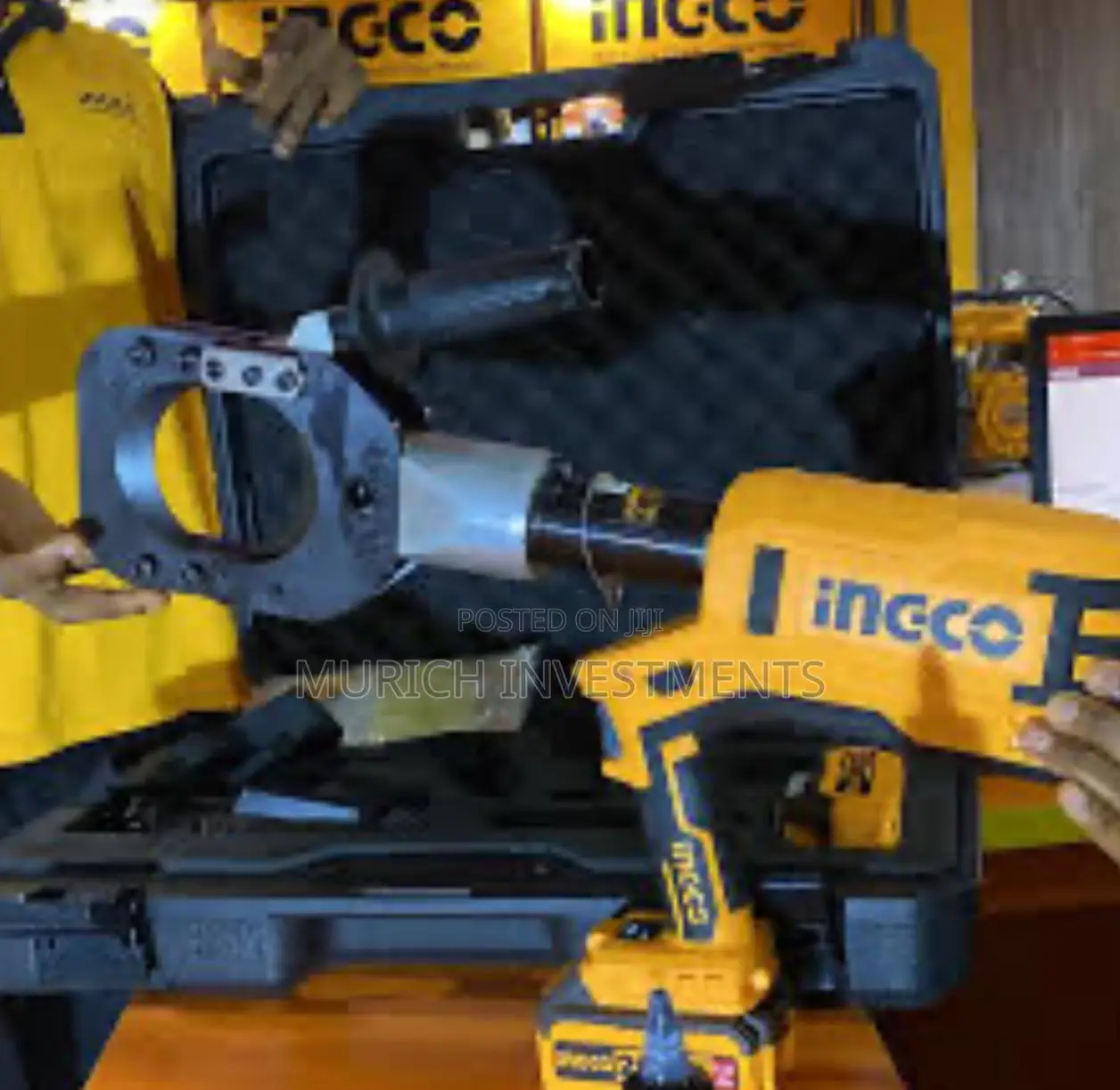 Ingco 20V Lithium Cordless Hydraulic Cable Cutter With Case