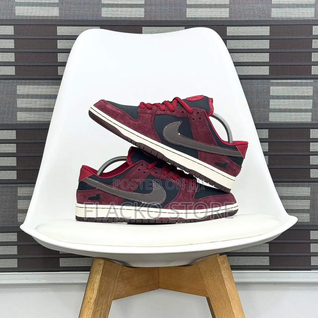 Original Riot Skateshop X Nike Sb Dunk Low Mahogany Sneakers