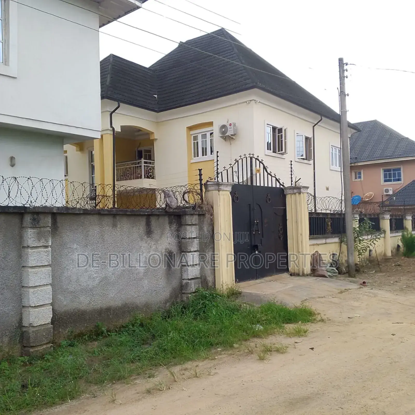 5bdrm Duplex in Imo Housing Estate, Owerri for sale