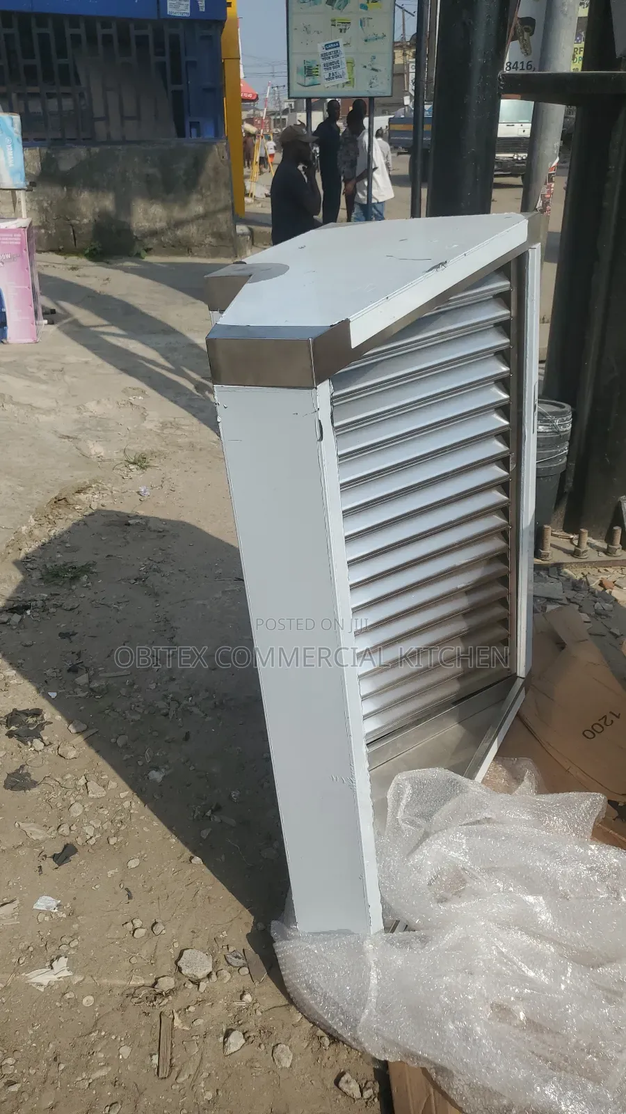 Industrial 4fits Kitchen Hood Extractor Machine Available