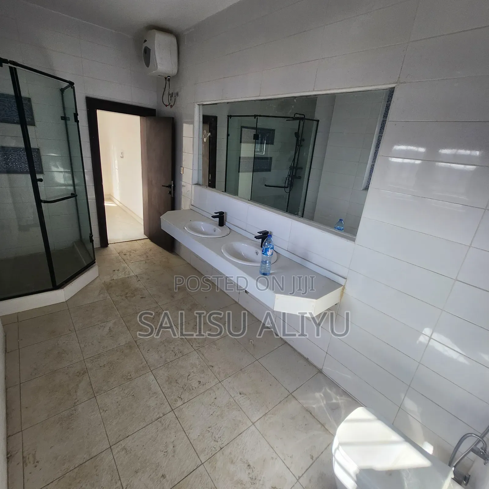 5bdrm Townhouse/Terrace in Jahi Gilmore. for sale