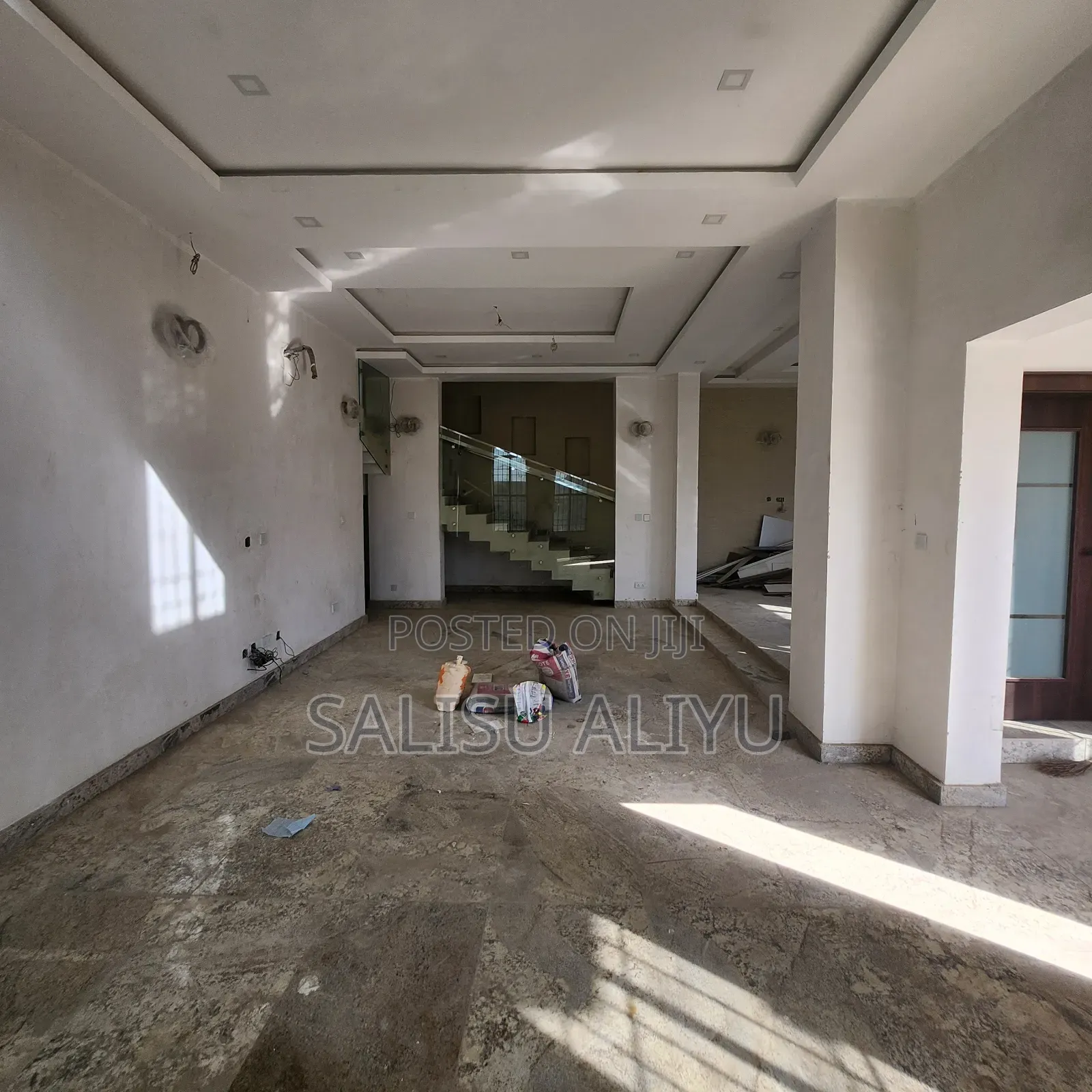 5bdrm Townhouse/Terrace in Jahi Gilmore. for sale