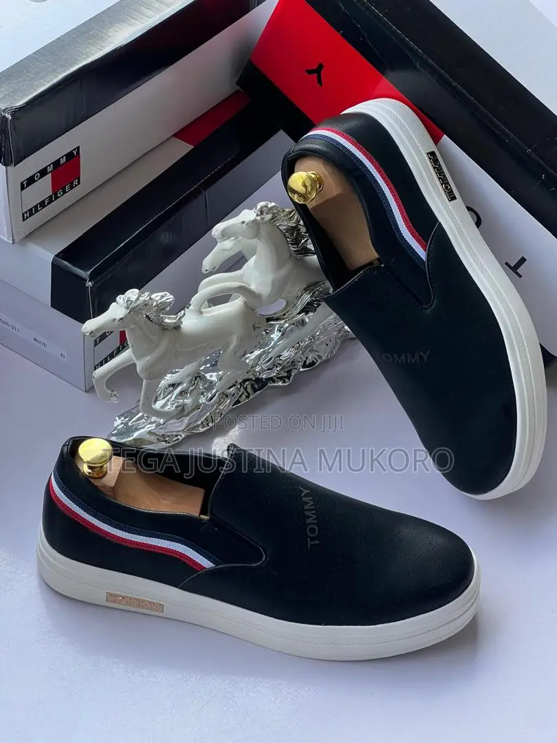 High Quality Men's Flat Shoes