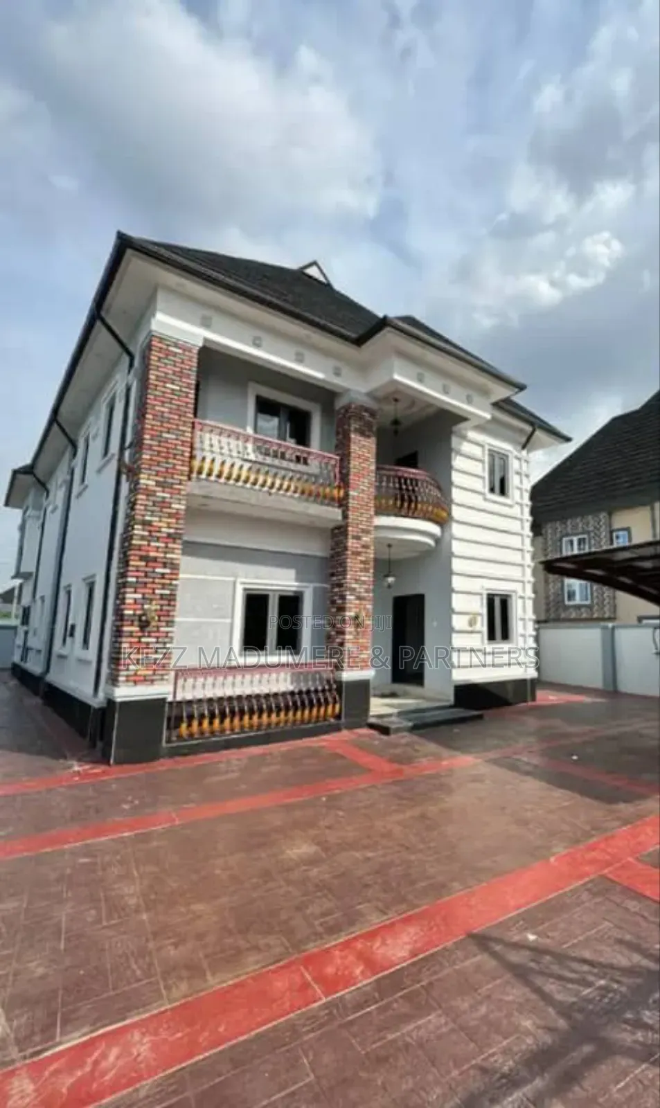 4bdrm Duplex in Secured Estate ,, Port-Harcourt for sale
