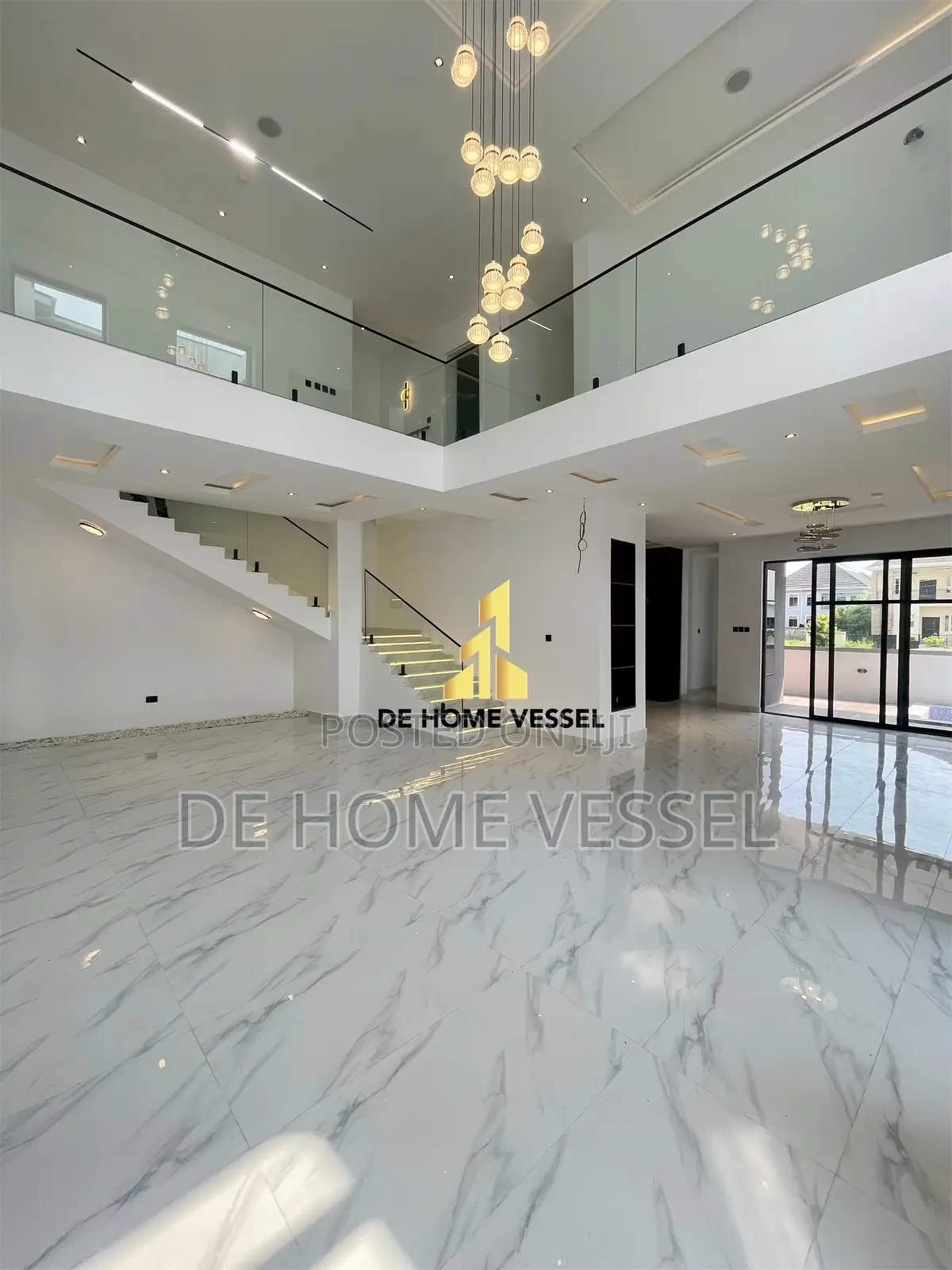 5bdrm Duplex in Lekki for sale