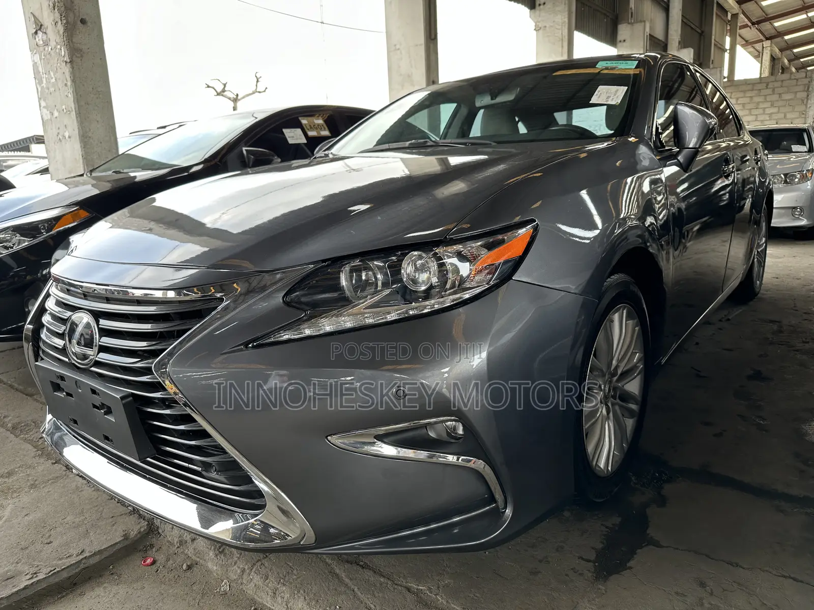 Lexus ES 350 FWD 2016 Gray