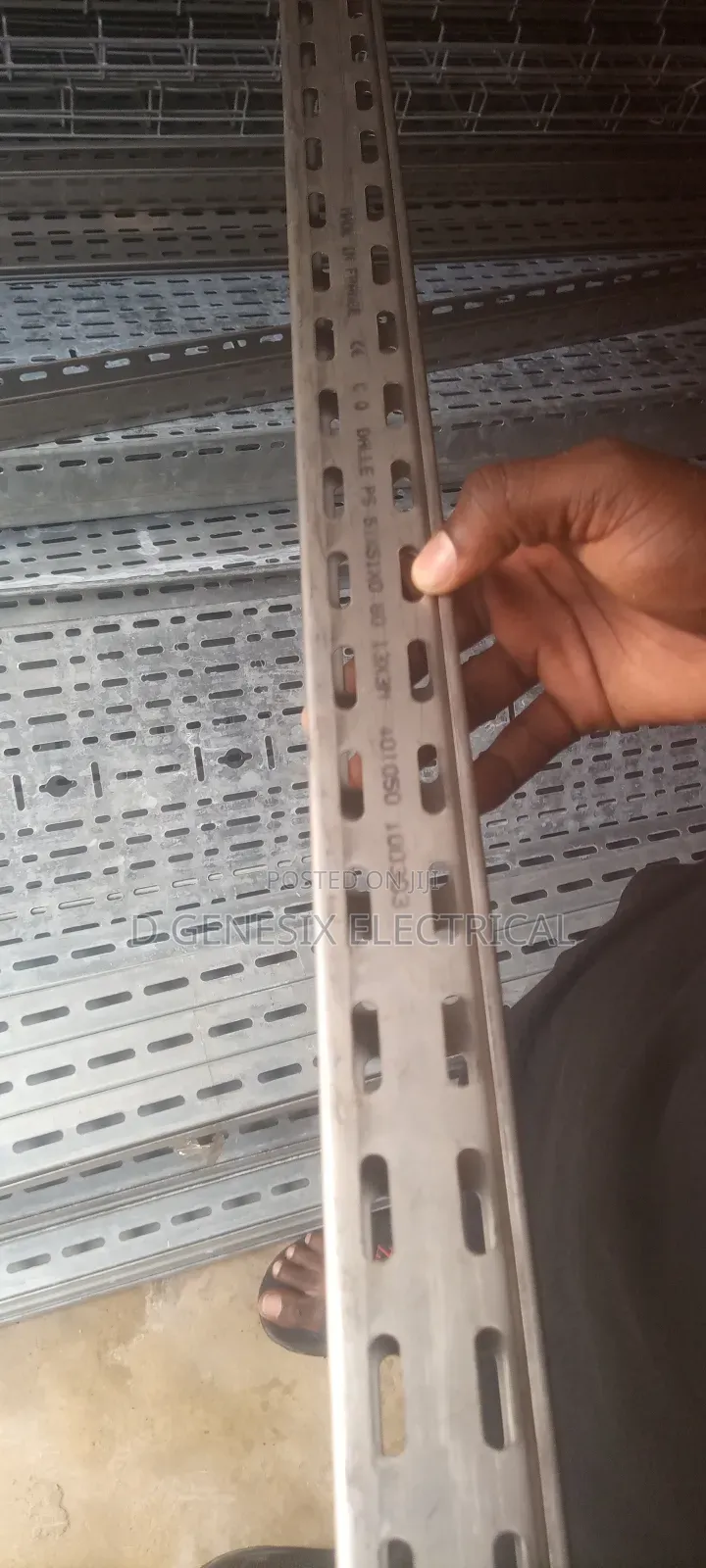 50/50 Cable Tray Stainless