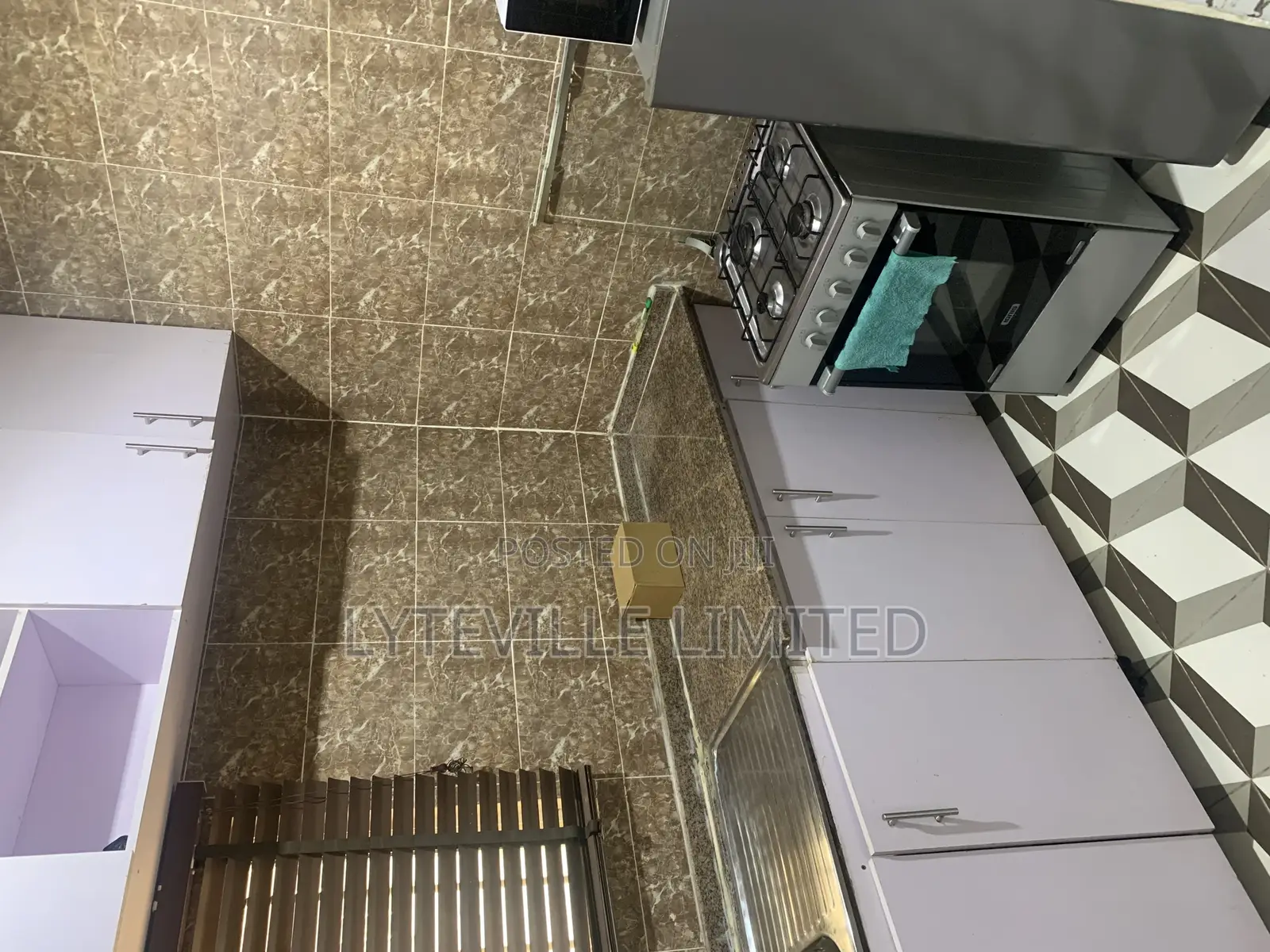 1-Bedroom Apartment