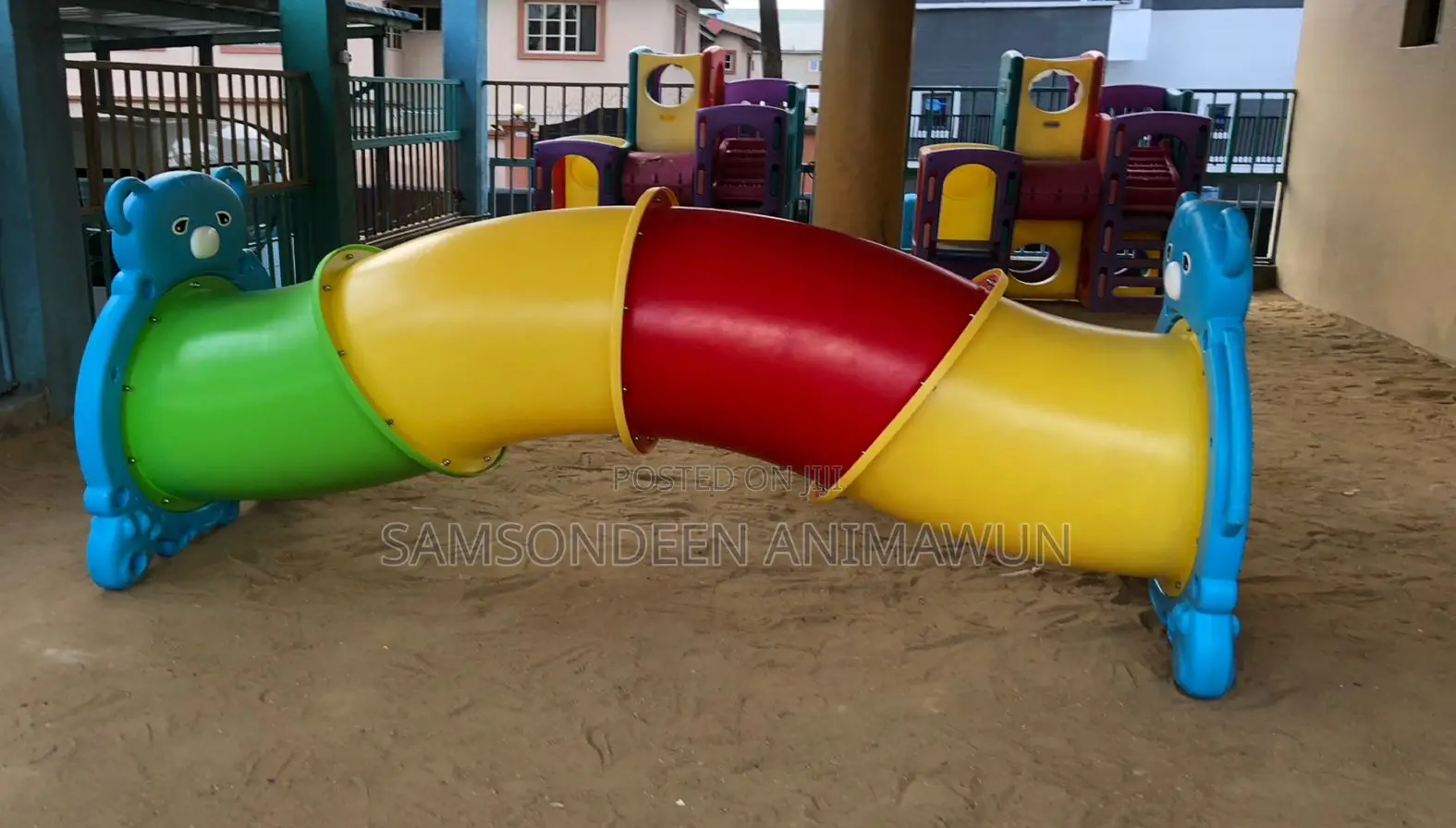 Giant Tunnel for Children