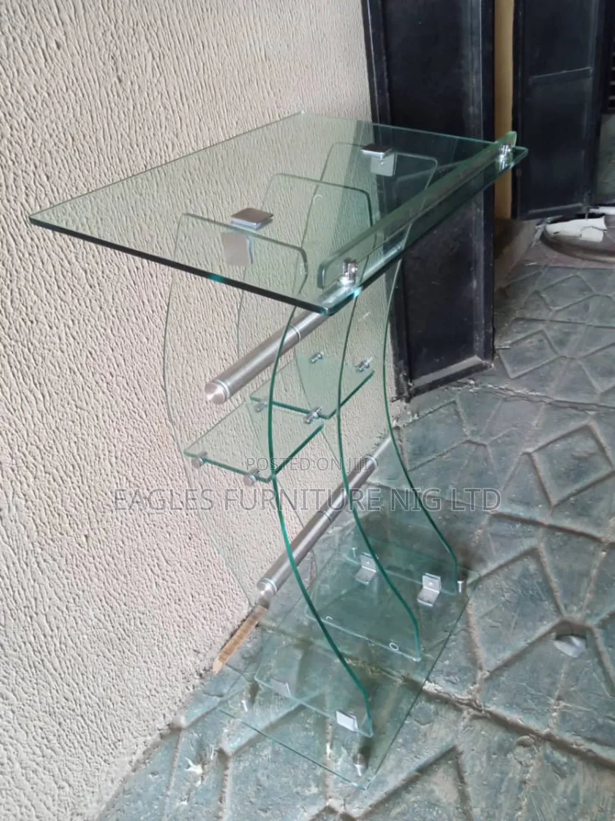 Quality Double Transparent Pulpit