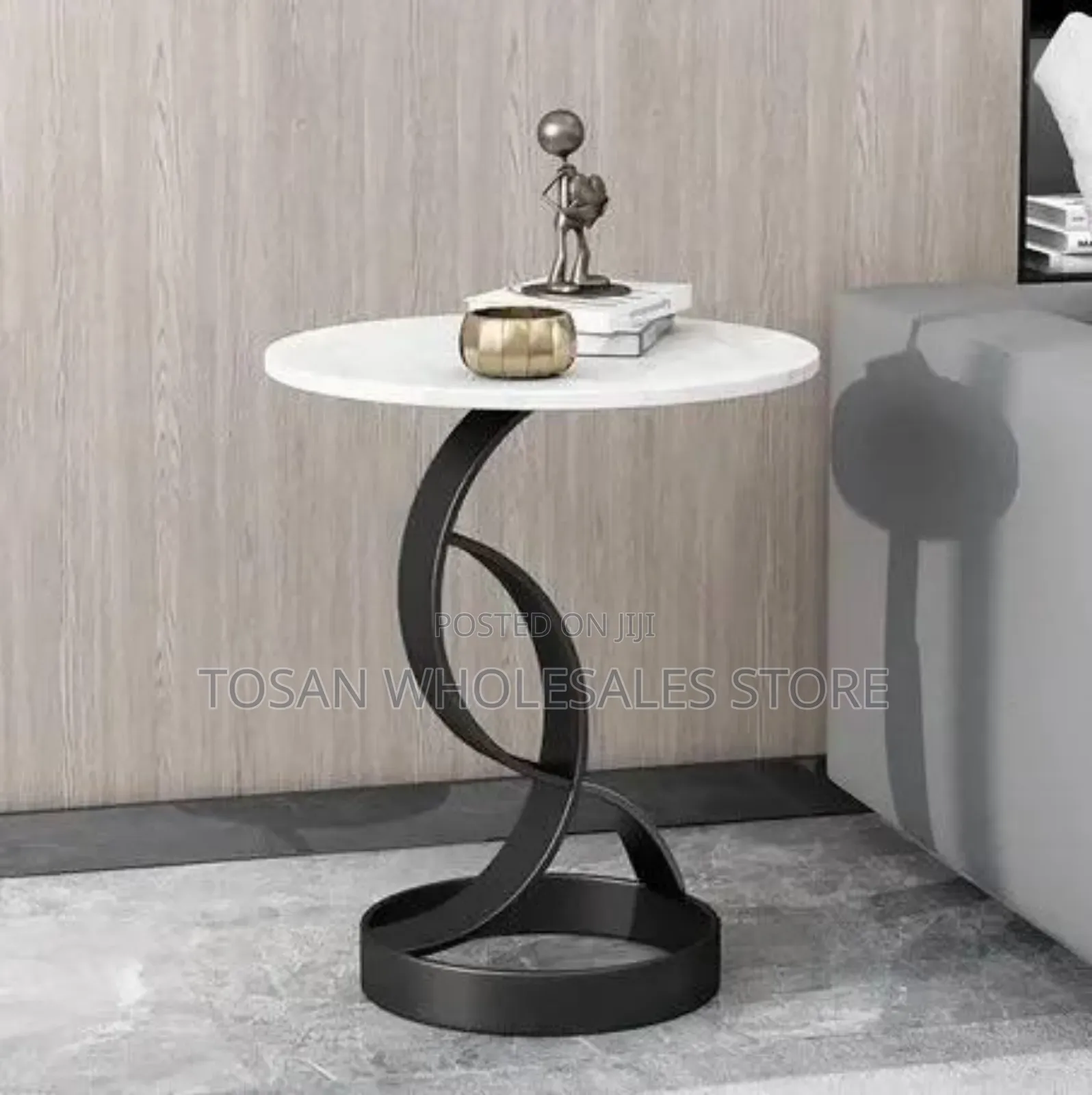 Italia Luxury Coffee Table
