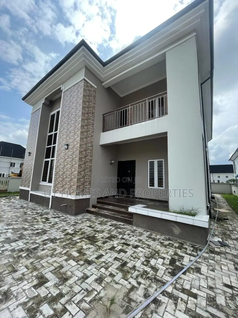 4bdrm Duplex in Reefcourts Estate, Port-Harcourt for sale