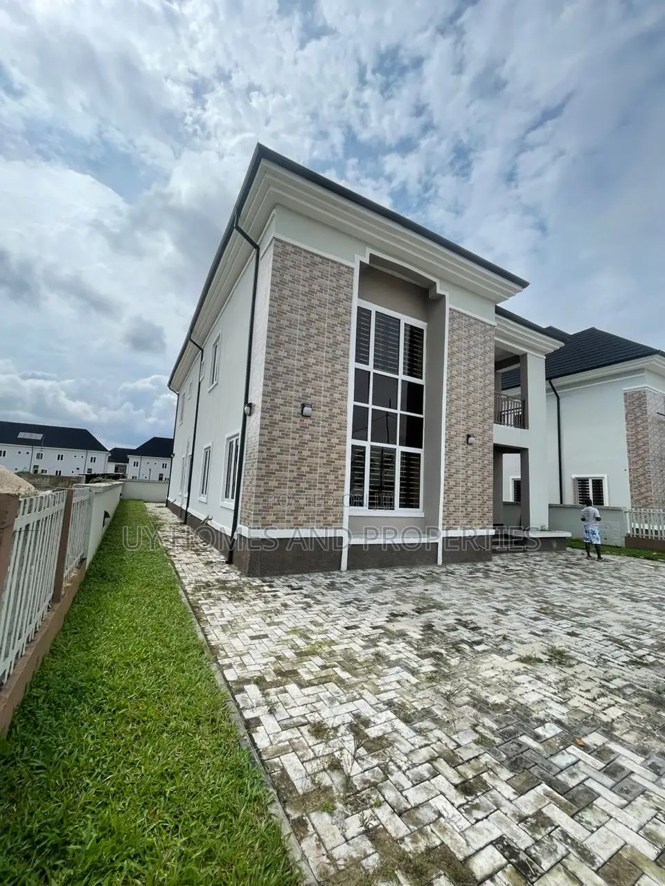 4bdrm Duplex in Reefcourts Estate, Port-Harcourt for sale