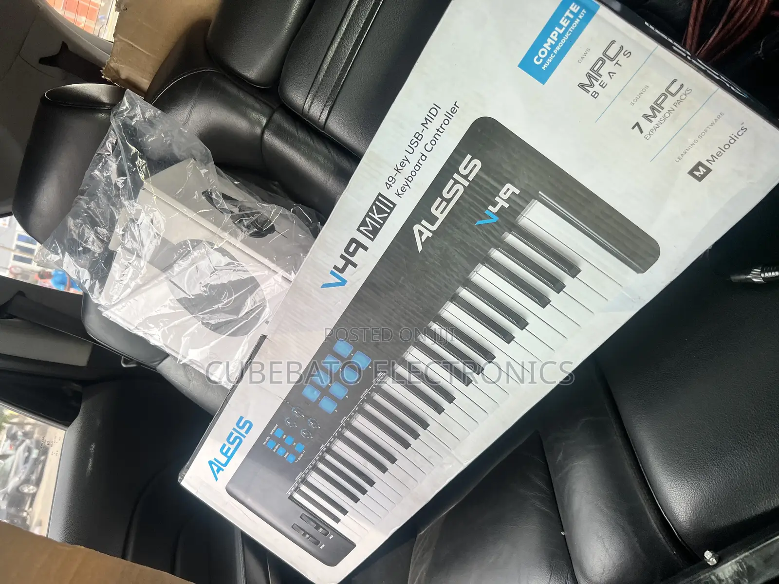 Alesis V49