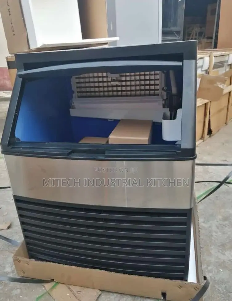 Ice Cube Maker