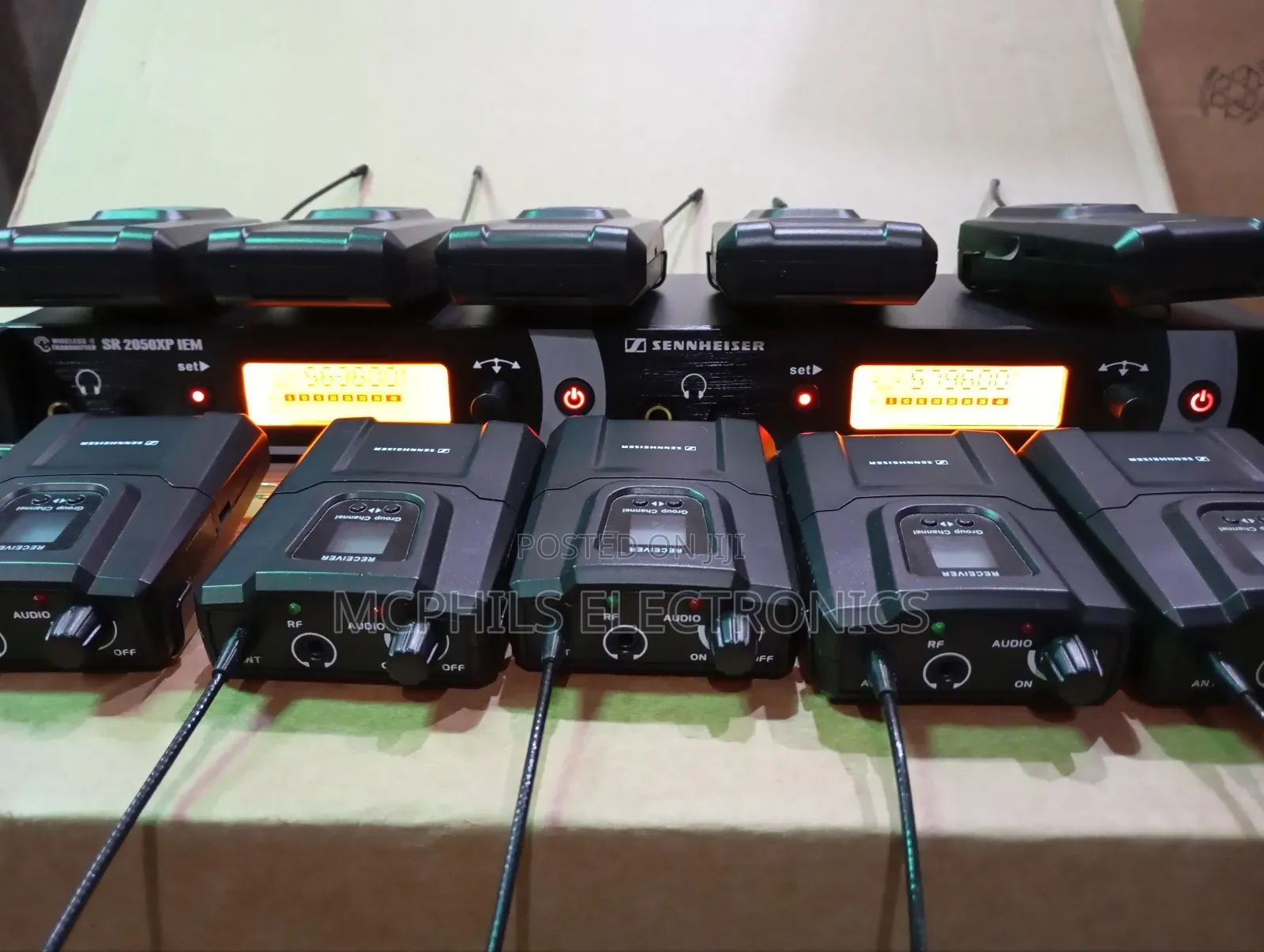 Sennheiser Professional 10 Piece Wireless In-ear Monitor.