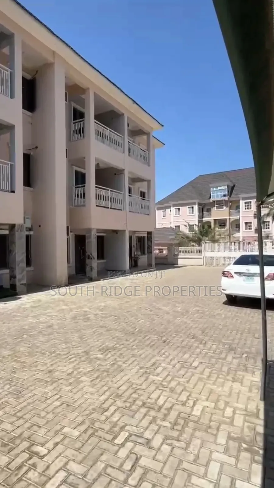 20bdrm Townhouse/Terrace in Wuye for Sale