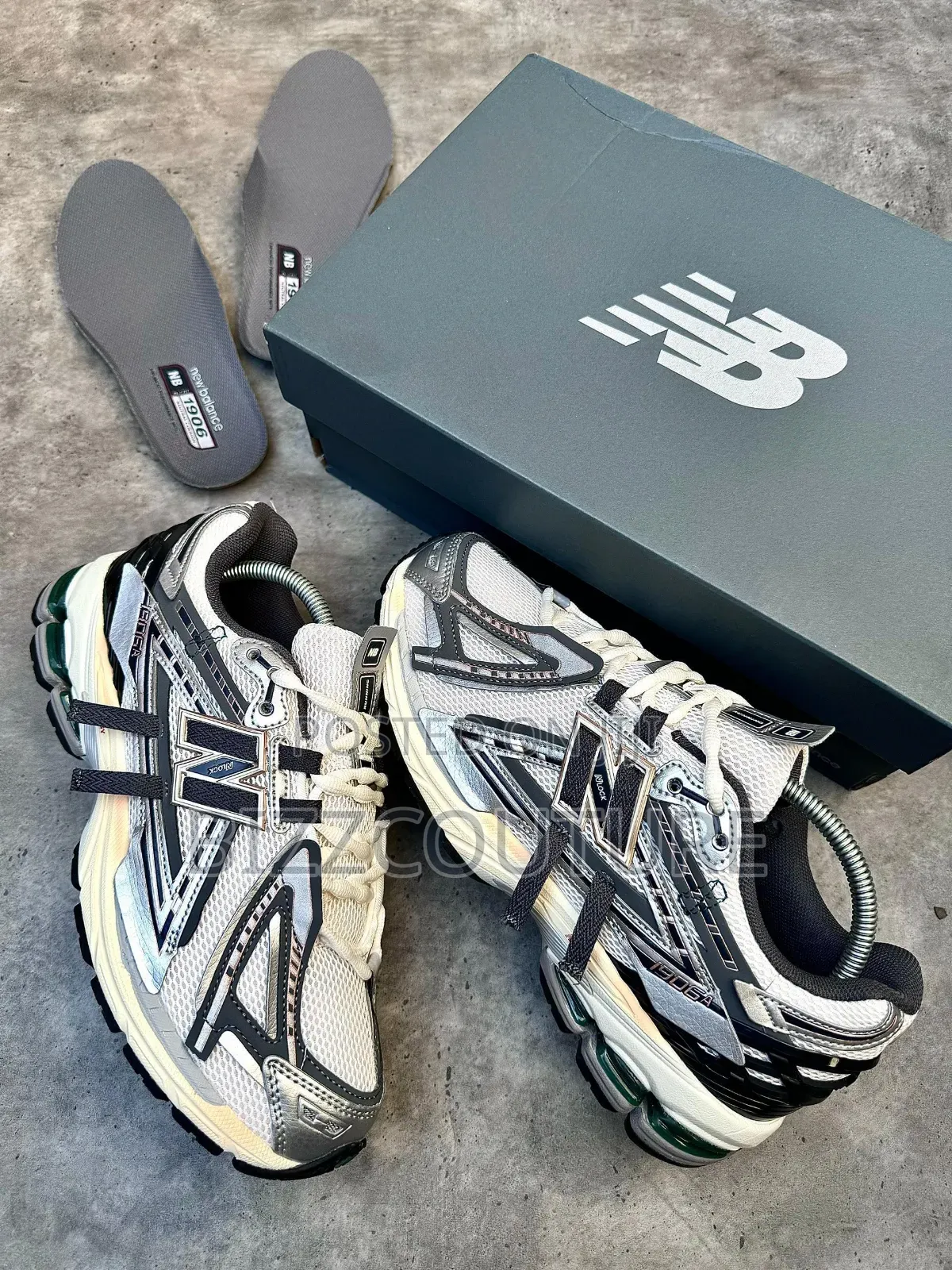 Original NEWBALANCE 1906A Trainer Sneakers Available Instore