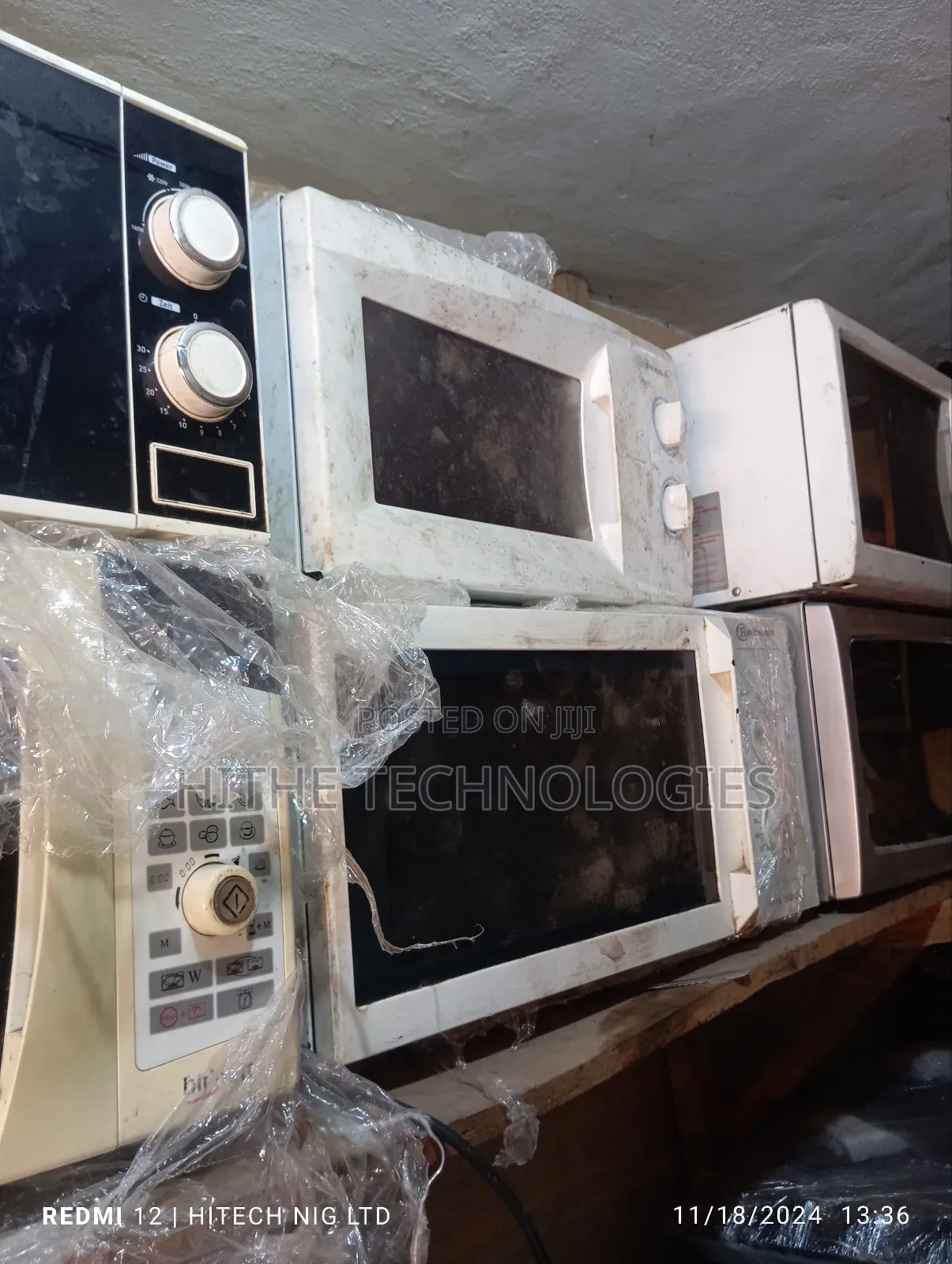 Neatly Used Microwave Ovens