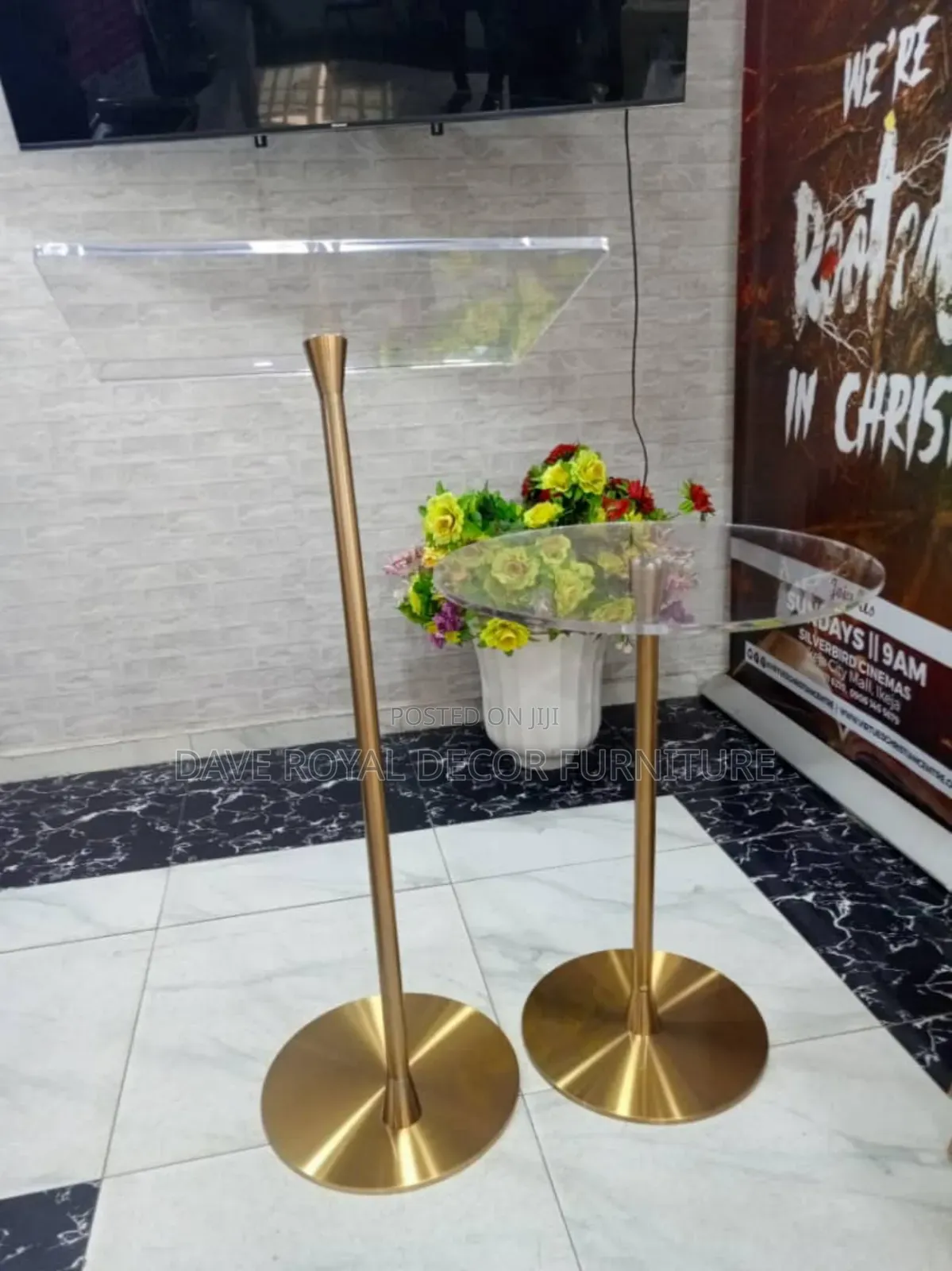 Classic 1 Pole Gold Color Pulpit With Side Stool