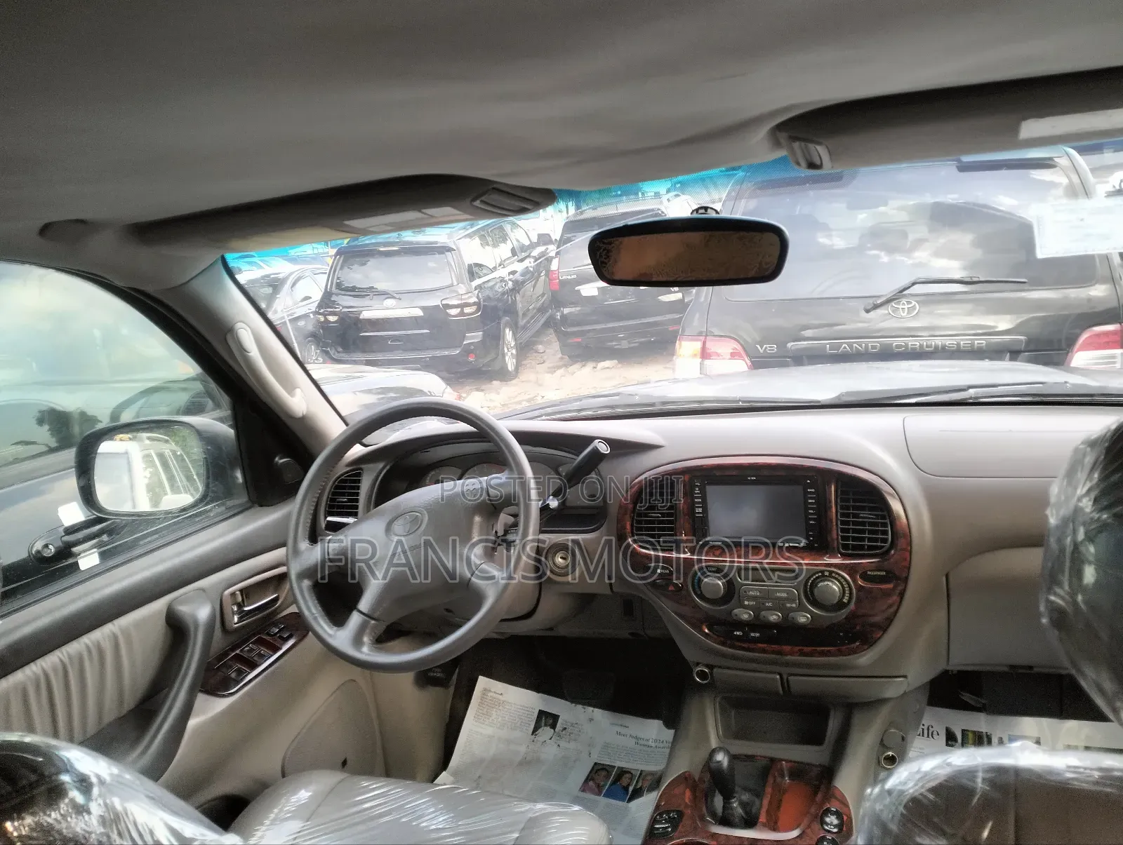 Toyota Sequoia 2004 Silver