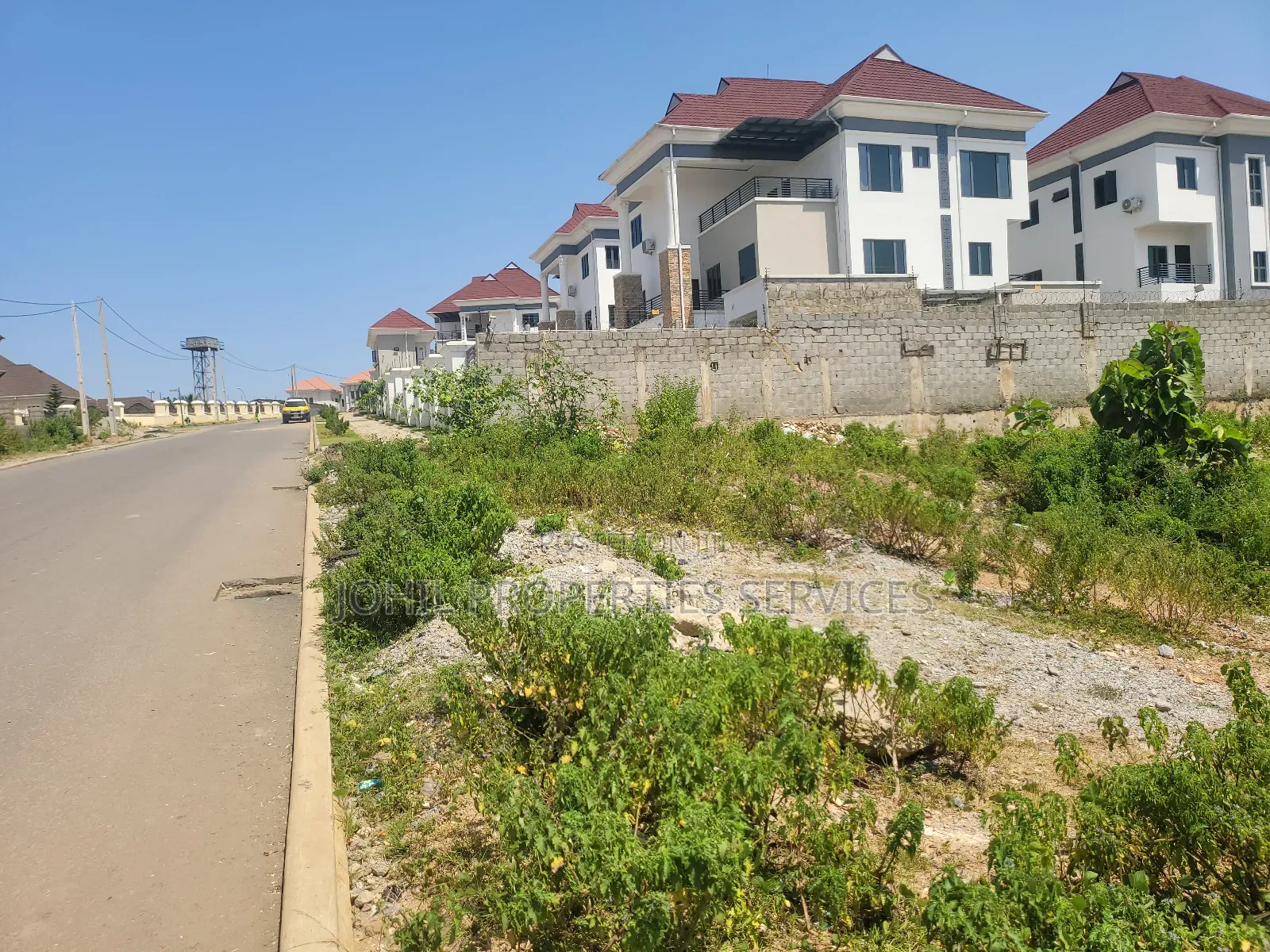 1000sqm Land for Sale at Guzape