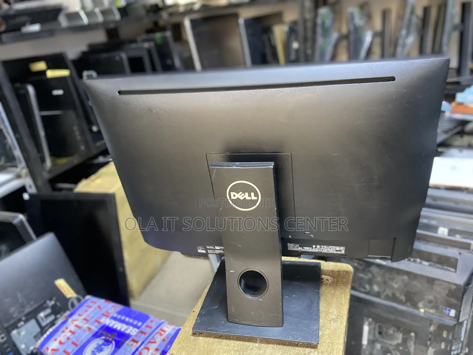 Desktop Computer Dell OptiPlex 7450 8GB Intel Core I5 SSD 256GB