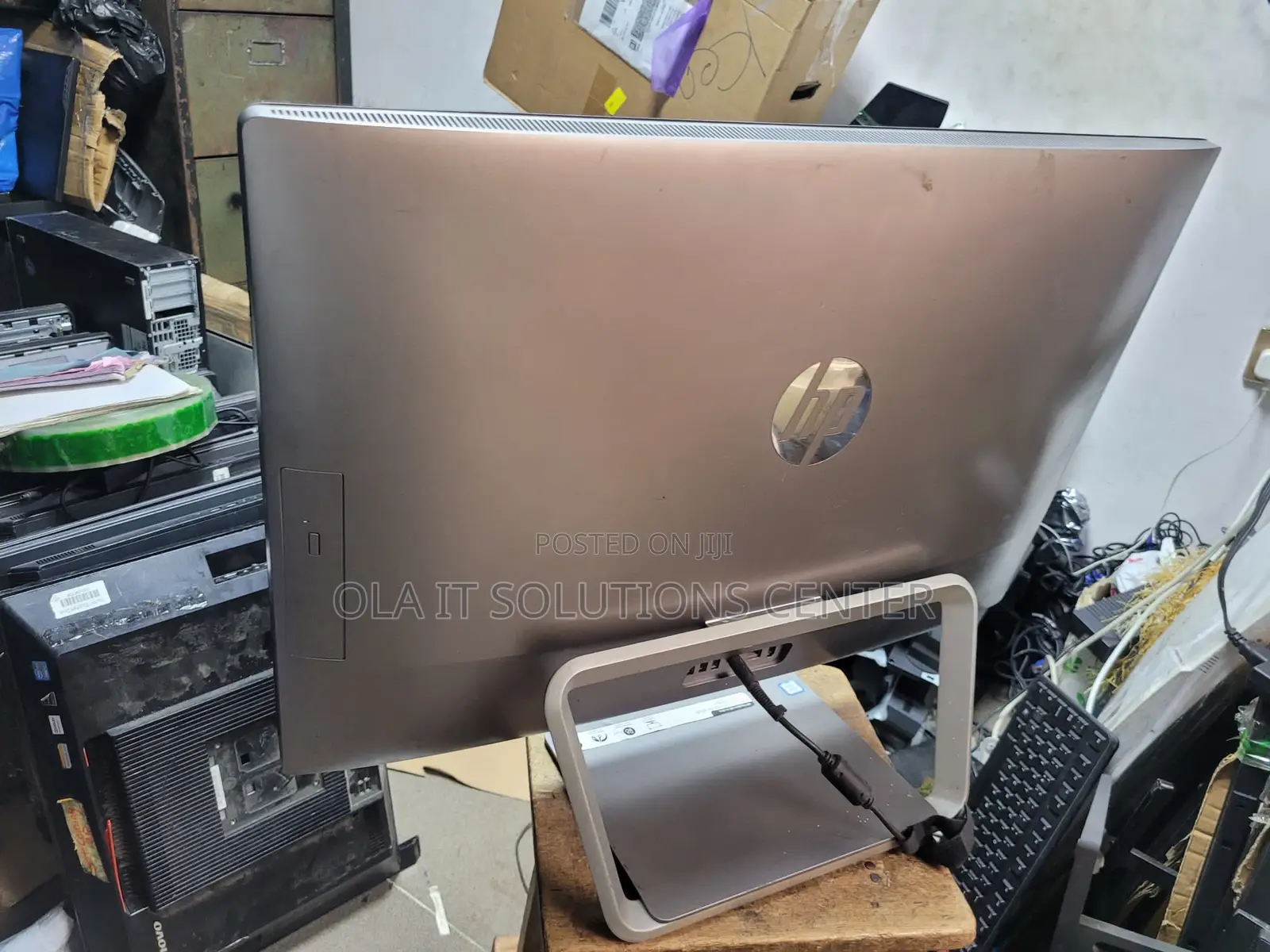 Desktop Computer HP Pavilion 27 16GB Intel Core I5 HDD 1T