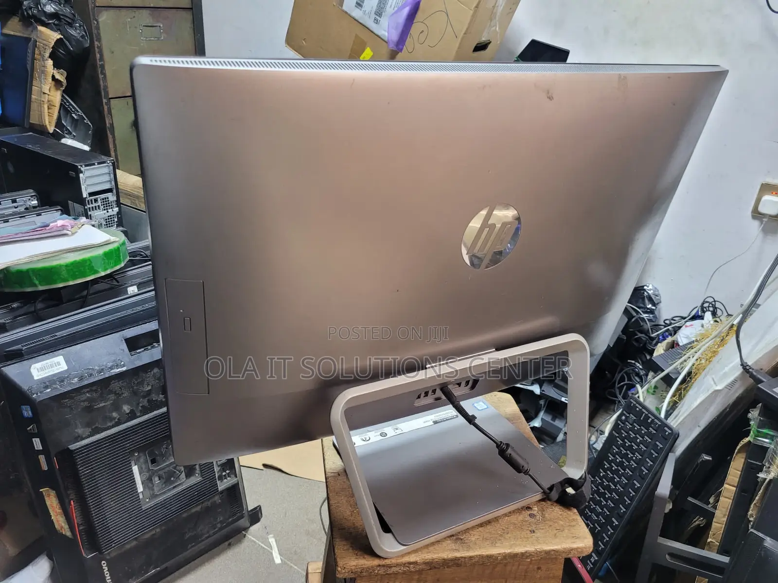 Desktop Computer HP Pavilion 27 16GB Intel Core I5 HDD 1T