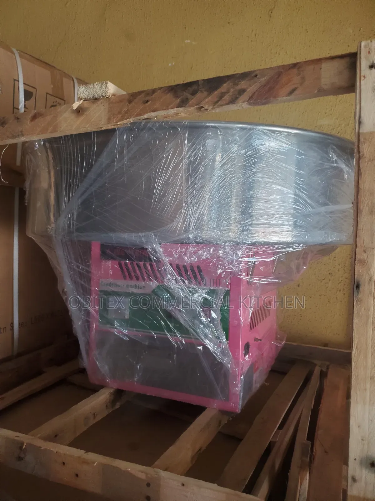 Commercial Electric Candyfloss Machine Is Available for Sale