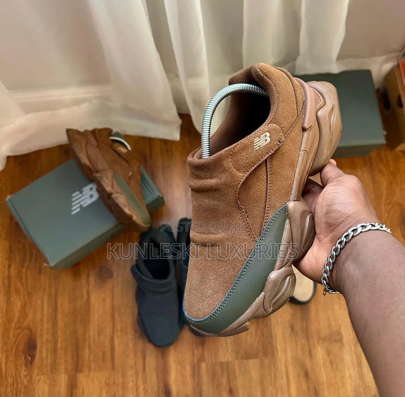 Original New Balance 8040 Model Sneakers in 2 Color Ways