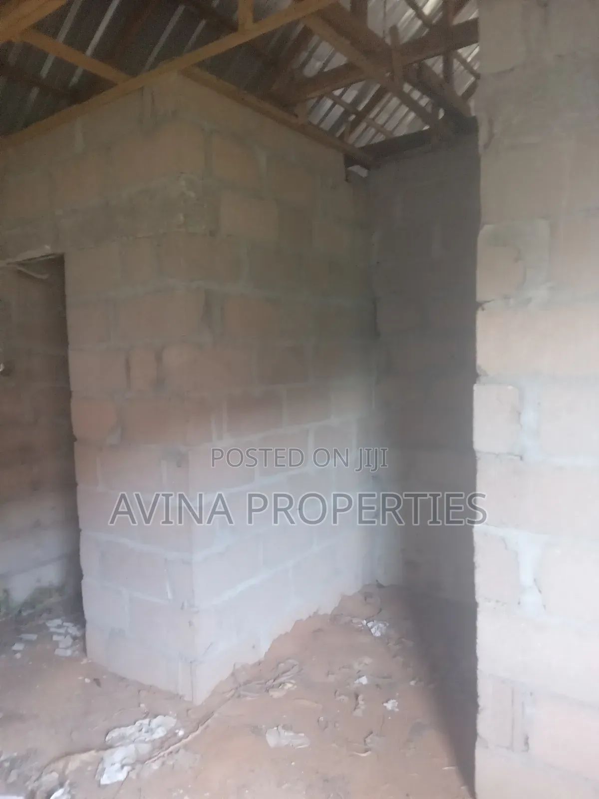7 Unit of Self-Contained With Extra Plot for Sale