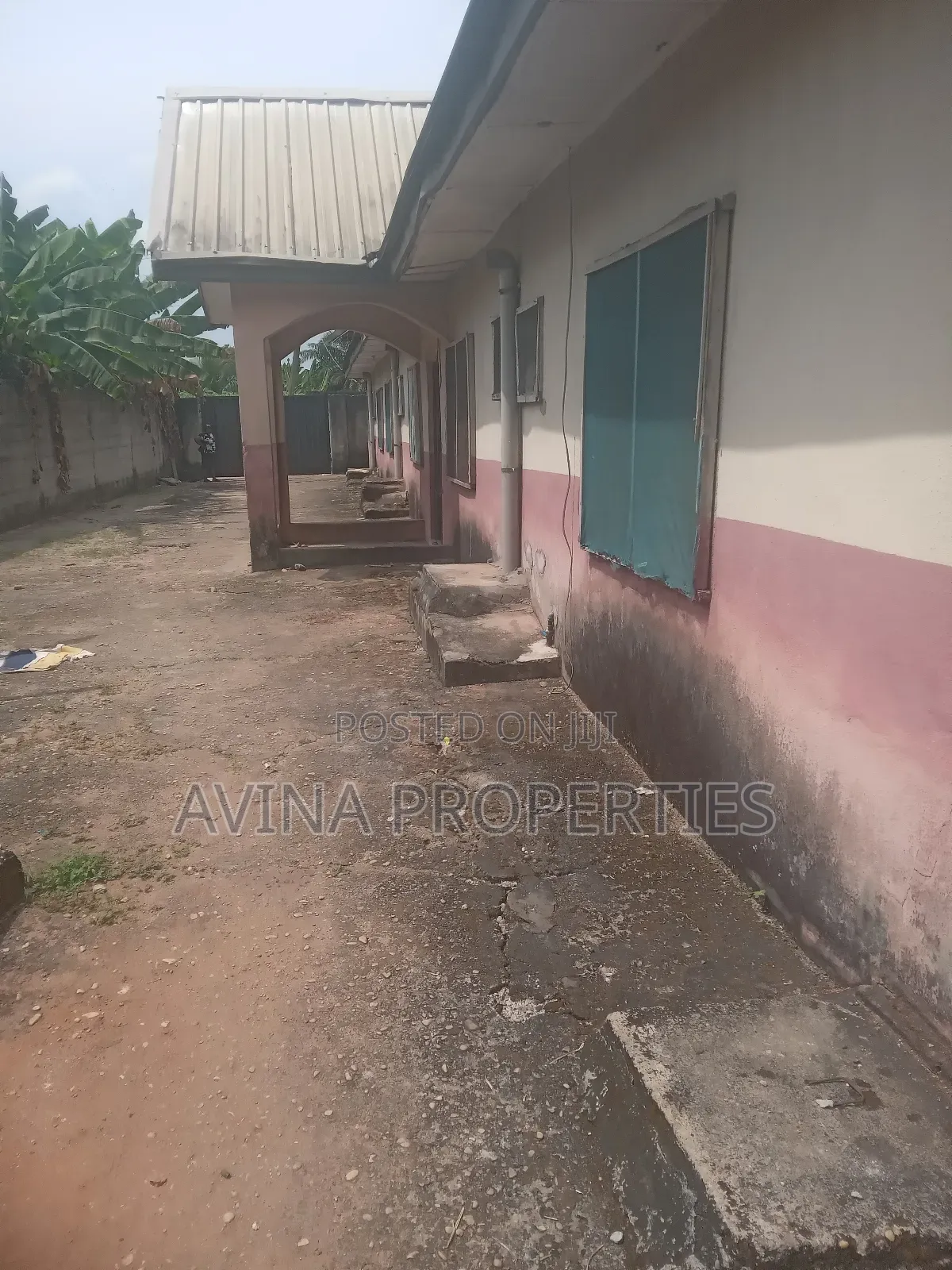 16 Rooms Self-Contained on 2 Plots of Lands in Owerri