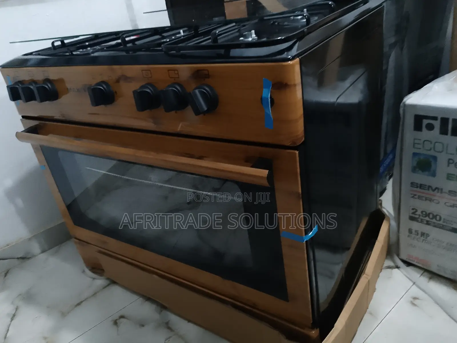 Top - New 5 Burner Gas Cooker Wood Finishing