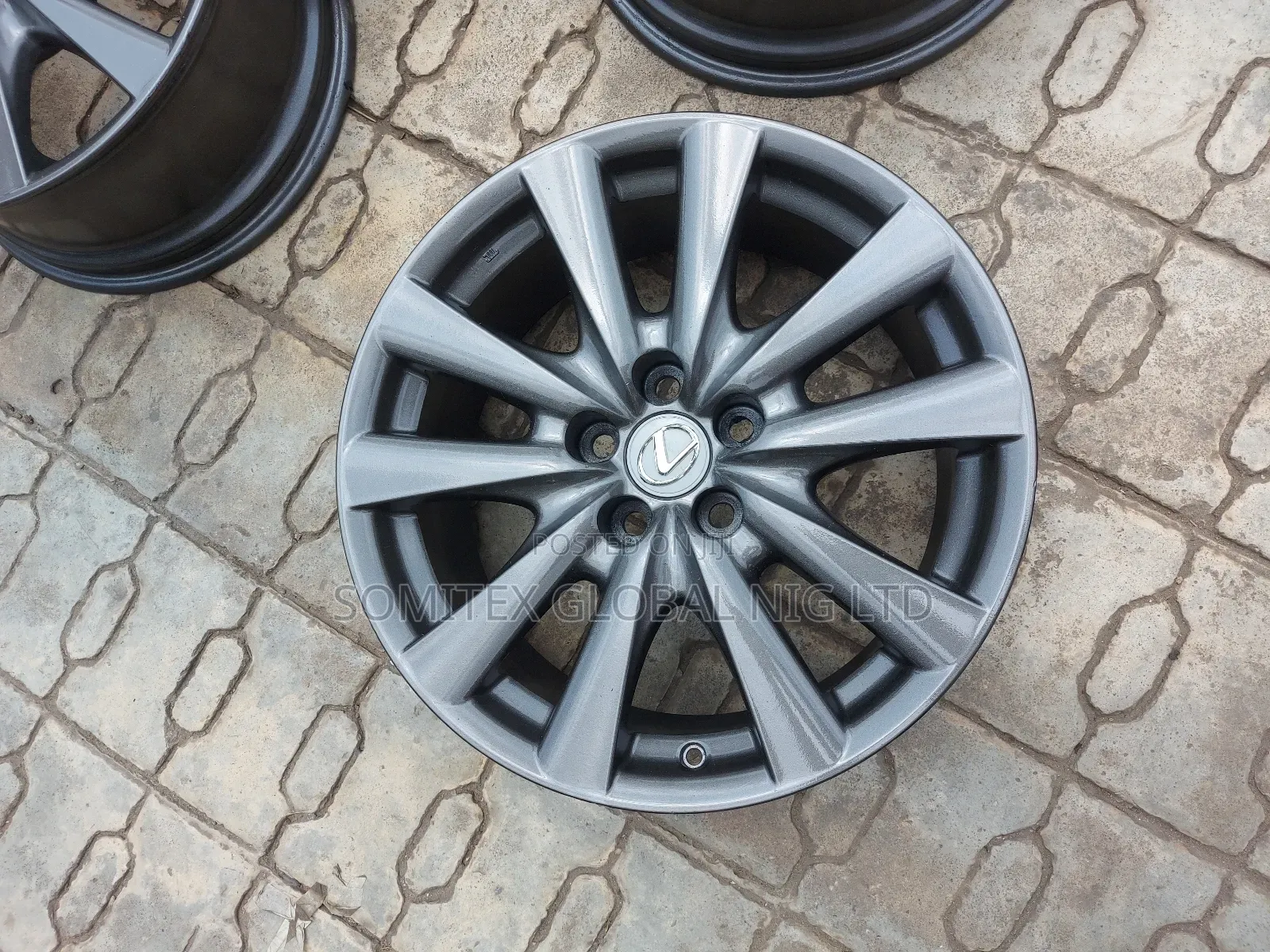 18rim Lexus Es350!