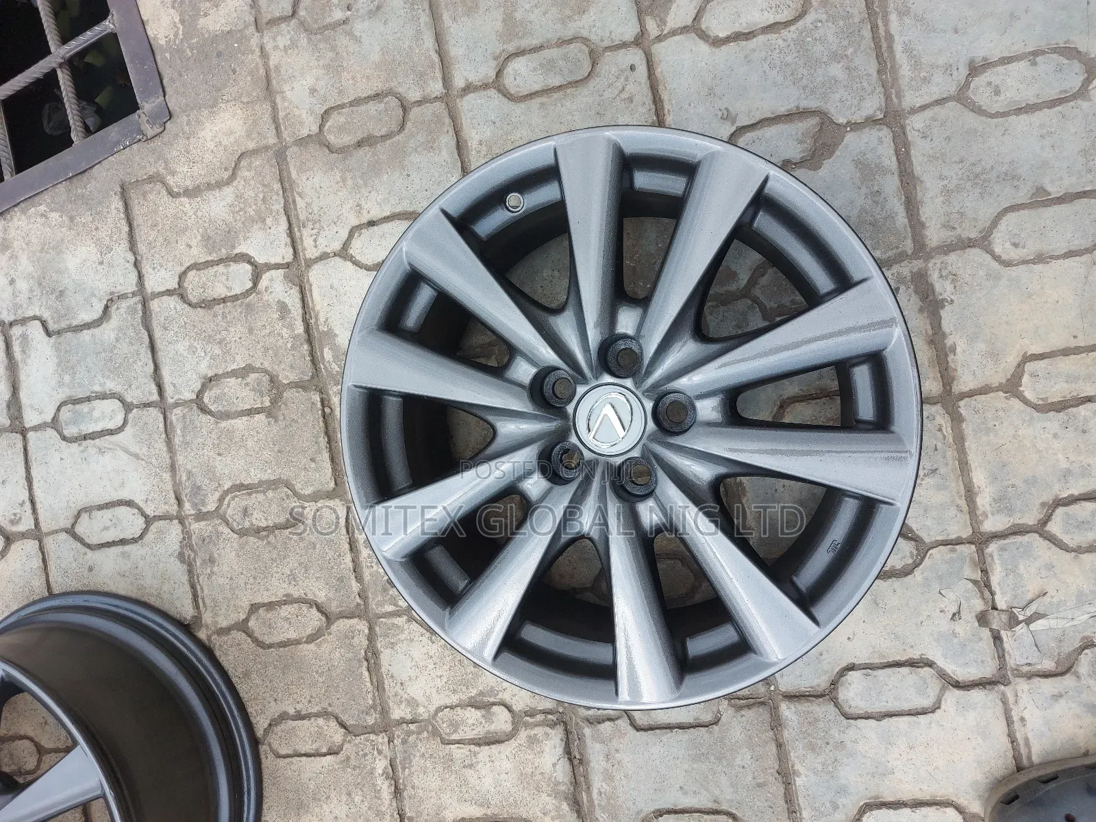18rim Lexus Es350!