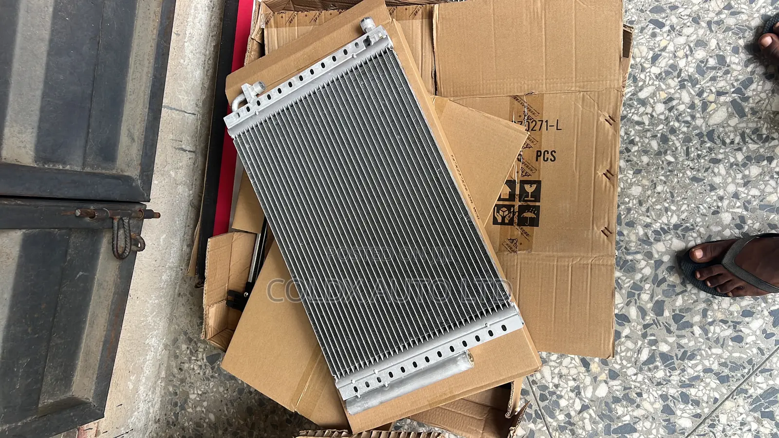 14,23 Universal Condenser With Dryer Bottle