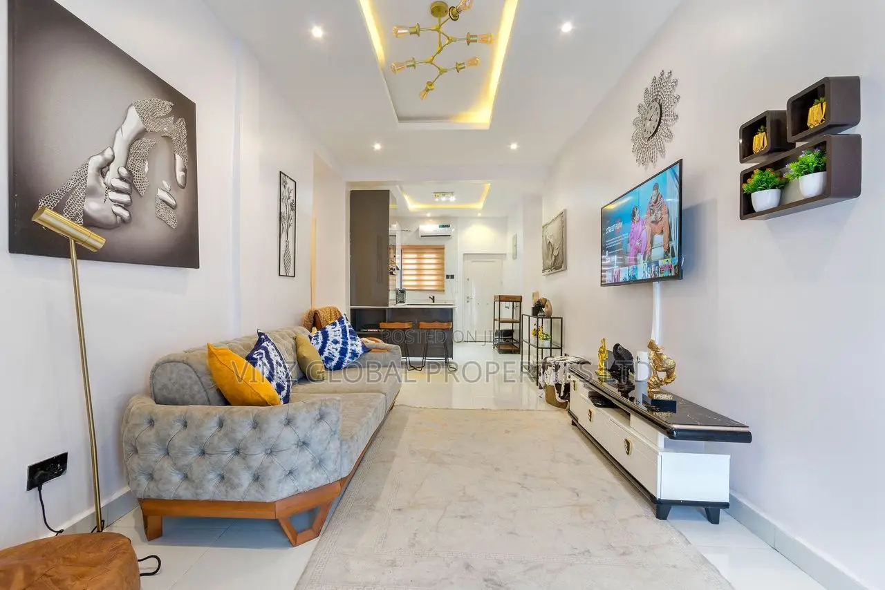 Luxury 2 Bedroom Apartment With Swimming Pool