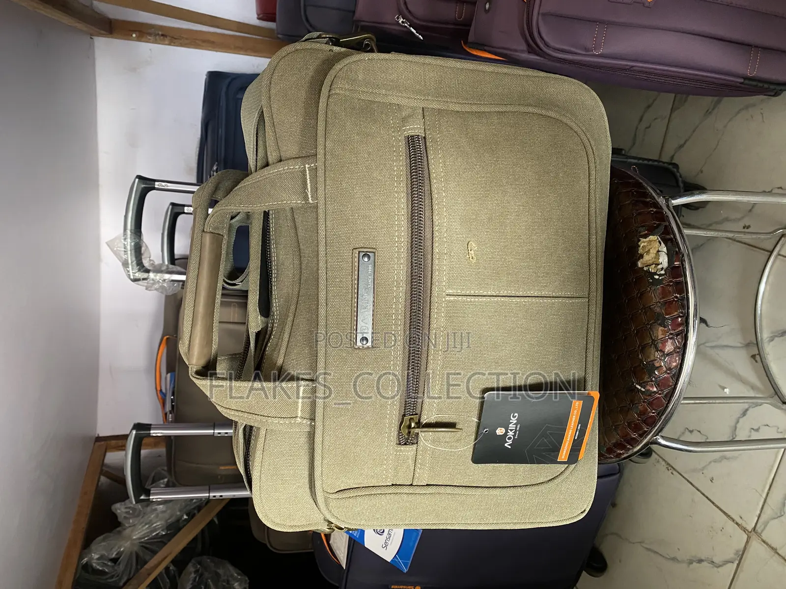 Aoking Kaki Material Handbag