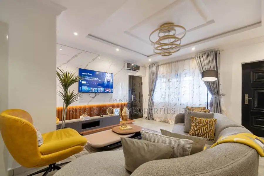 Luxury 2 Bedroom Apartment With Swimming Pool, Gym Snooker
