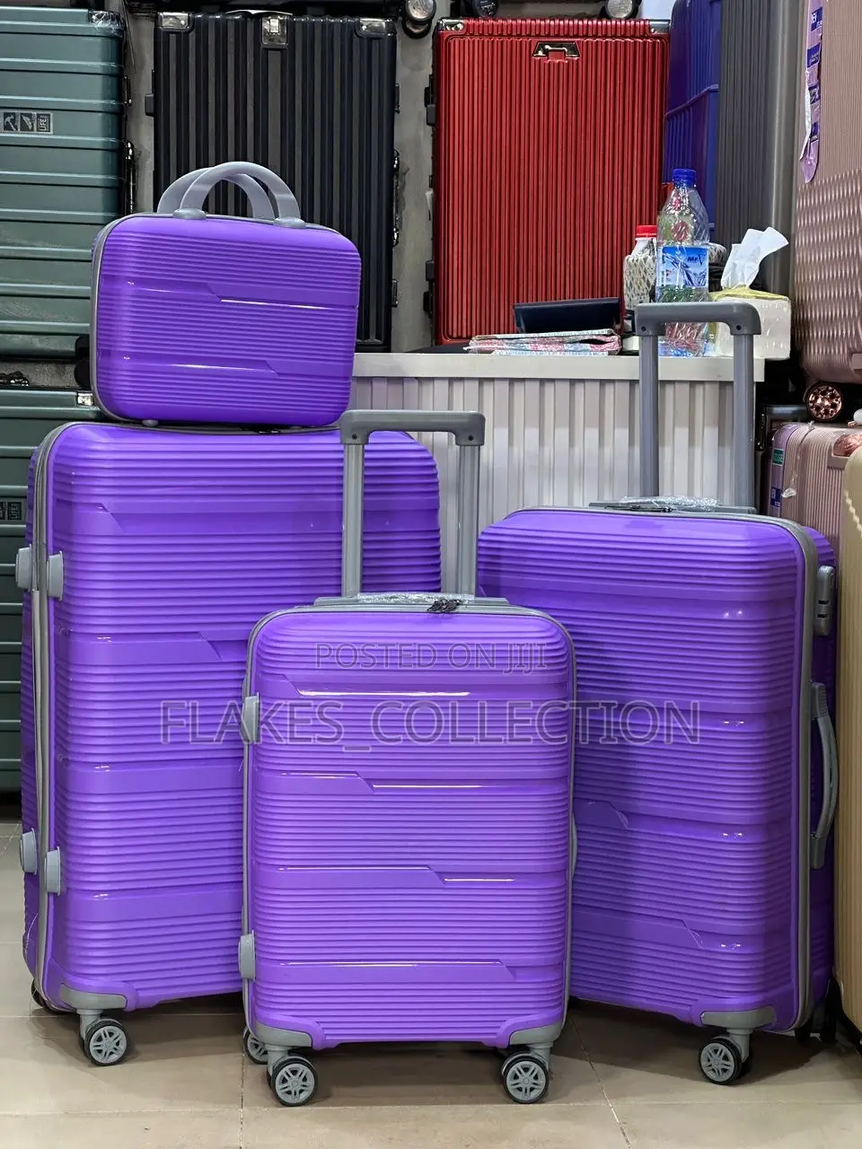 Set of Polypropylene Rubber Luggage Box