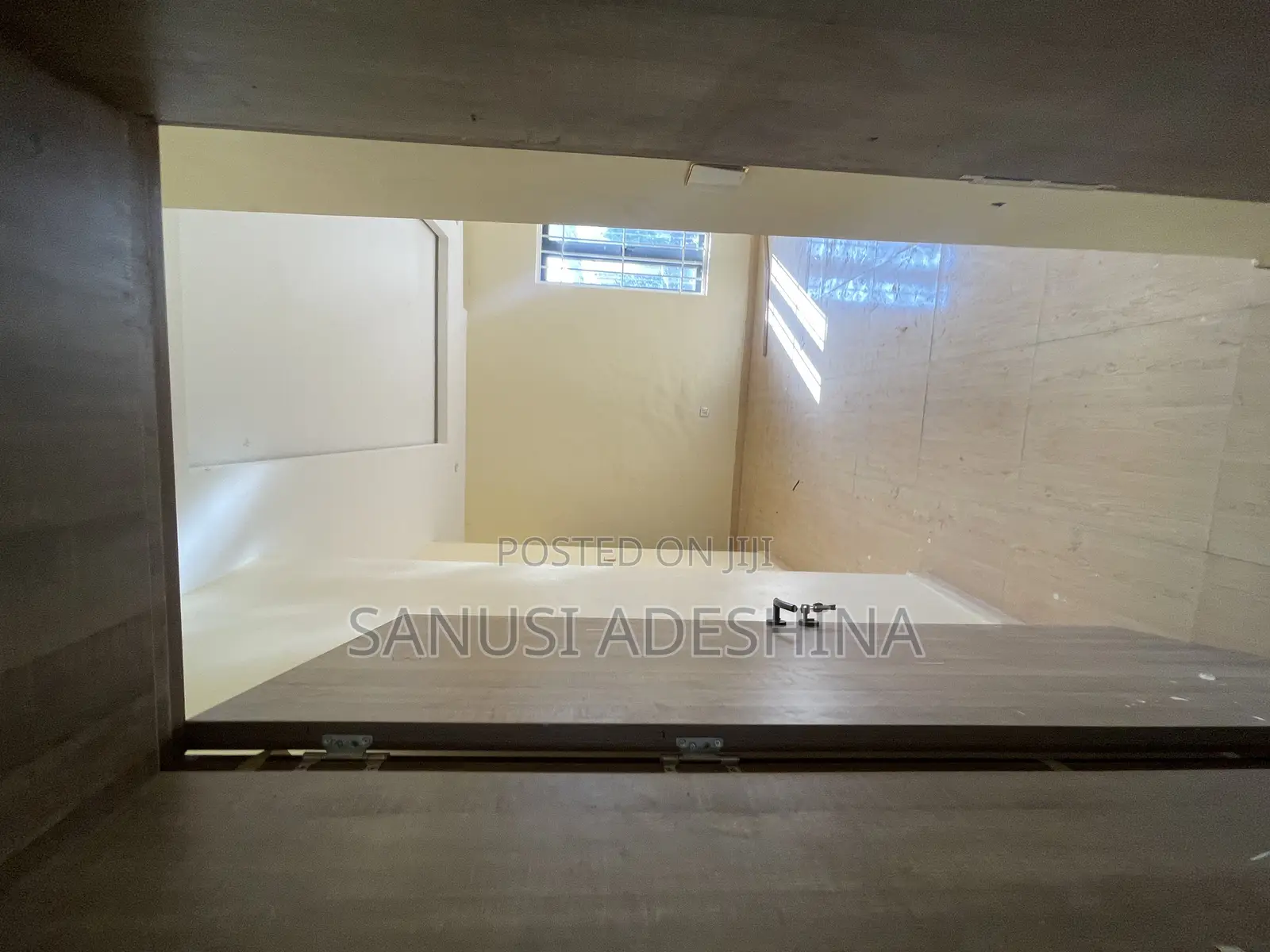 5bdrm Duplex in Life Camp Abuja for sale