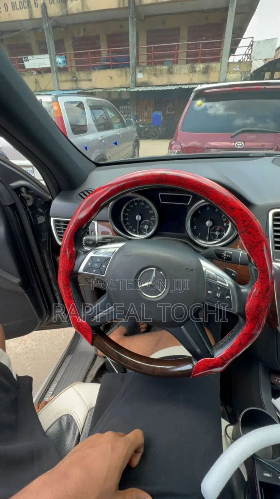 Steering Wheel Gripper Cover