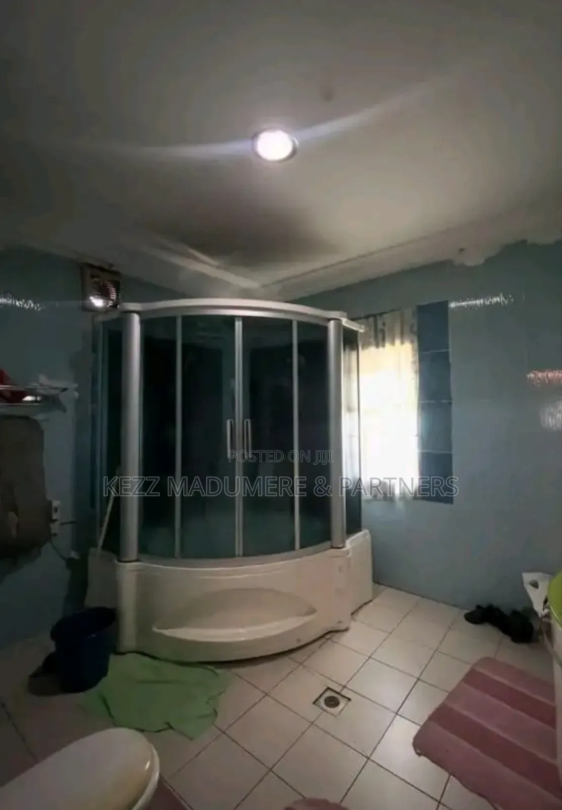 7bdrm Duplex in Nta Road , Port for sale