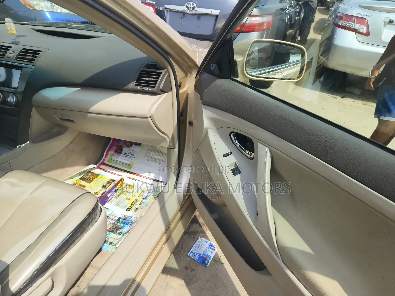 Toyota Camry 2010 Gold