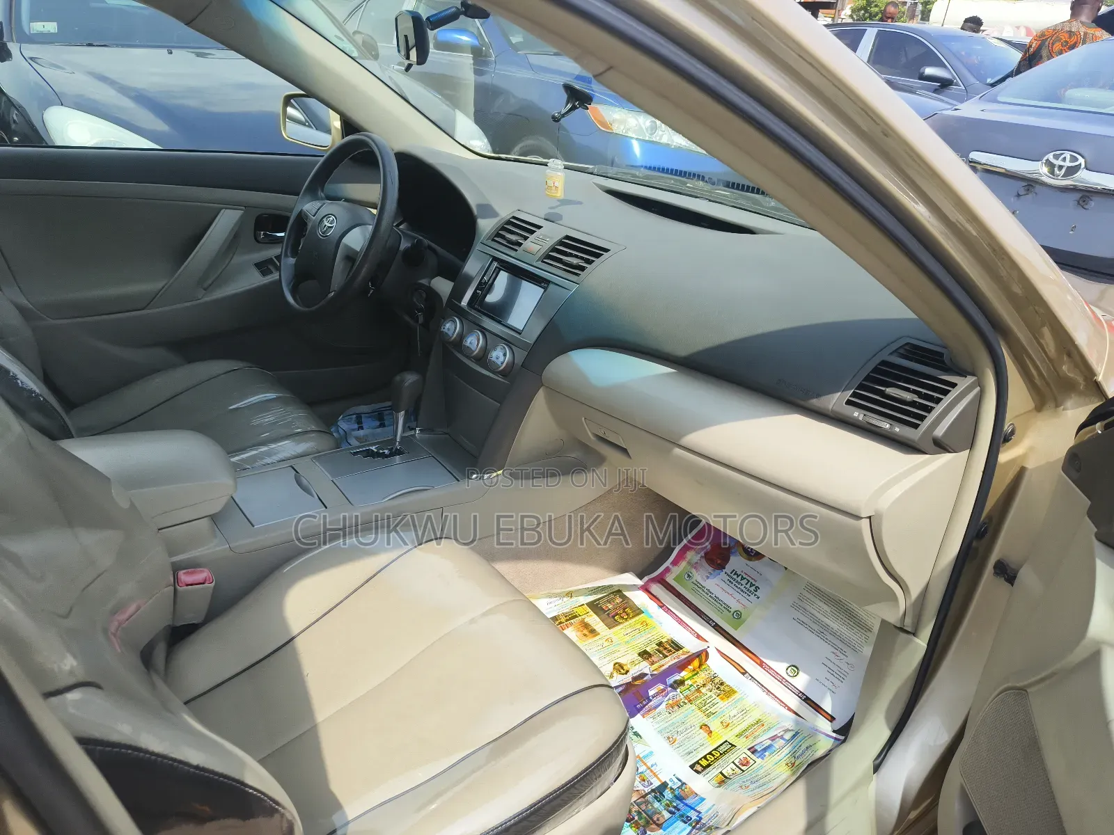 Toyota Camry 2010 Gold
