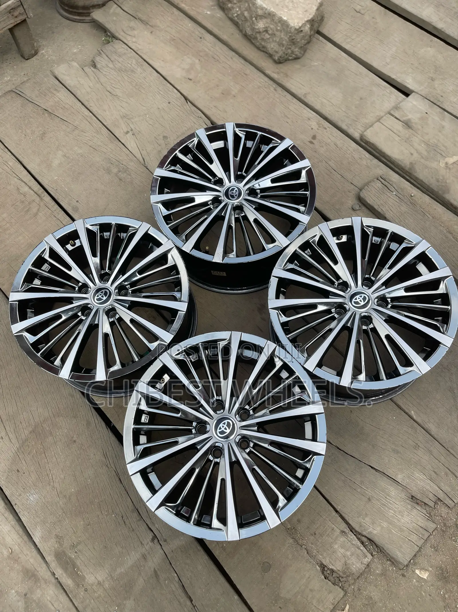 17 Rim Polish Chrome for Toyota Camry and Lexus Vehicles